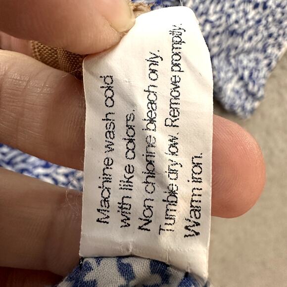 Tori Richard Men's XL Short Sleeve Button Up Shark Design Blue White Beach - Picture 6 of 11